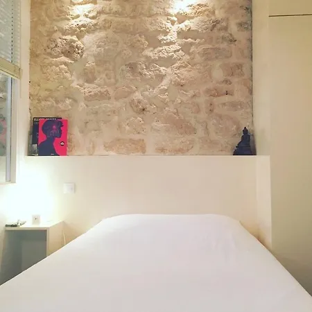 Apartment Beau 2 Pieces Au Coeur De Paris